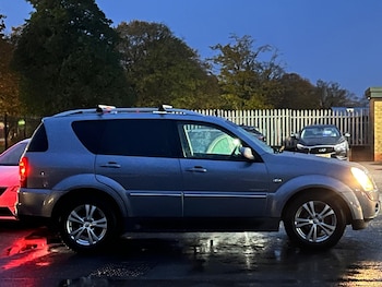 Used Ssangyong Rexton 2012 for sale - 76472404: Photo