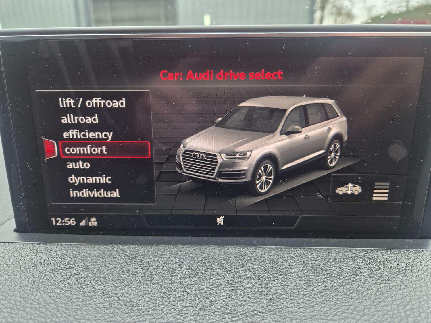 Used Audi Q7 2018 for sale - 77216023: Photo 27