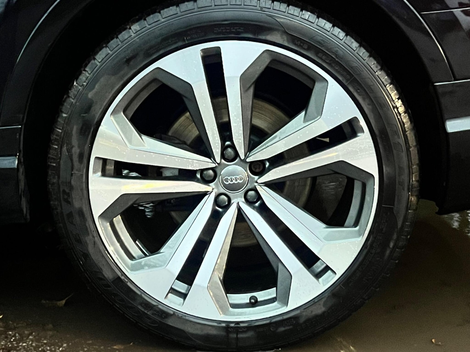 Used Audi Q7 2018 for sale - 77216023: Photo 29