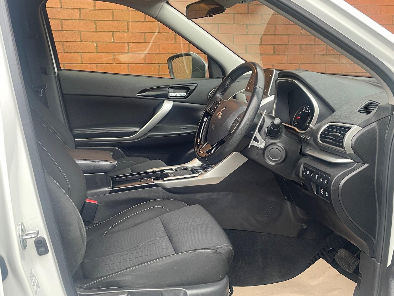 Used Mitsubishi Eclipse Cross 2018 for sale - 77162810: Photo 10