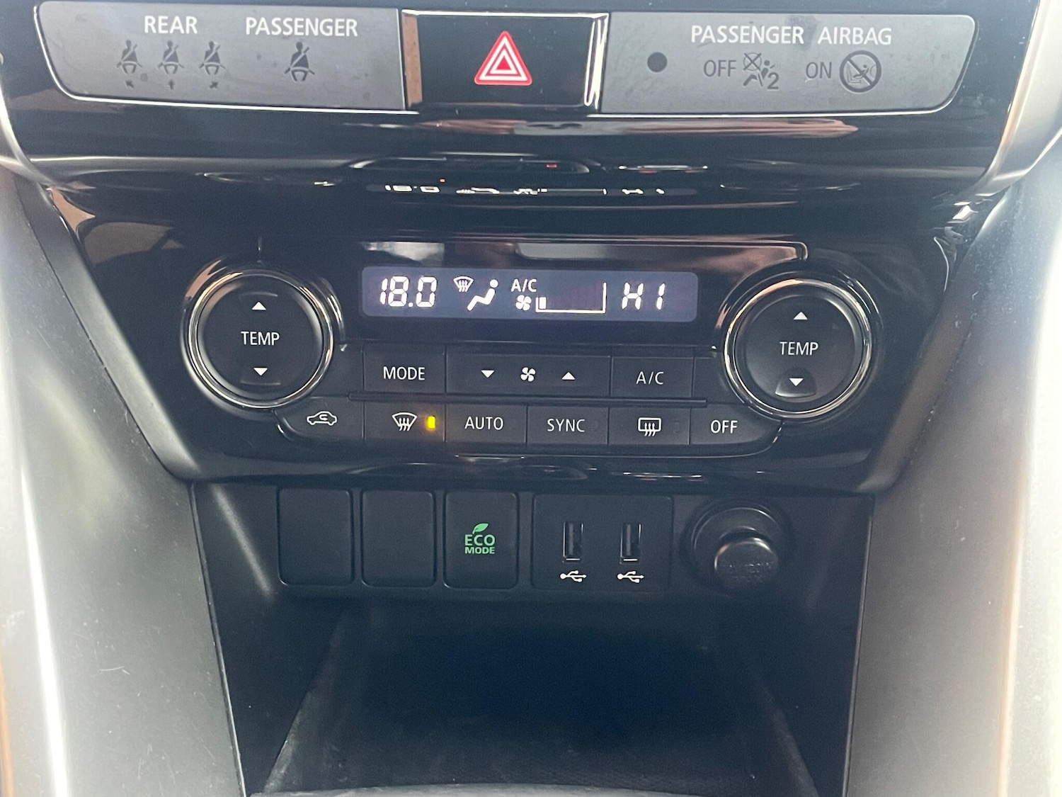 Used Mitsubishi Eclipse Cross 2018 for sale - 77162810: Photo 21