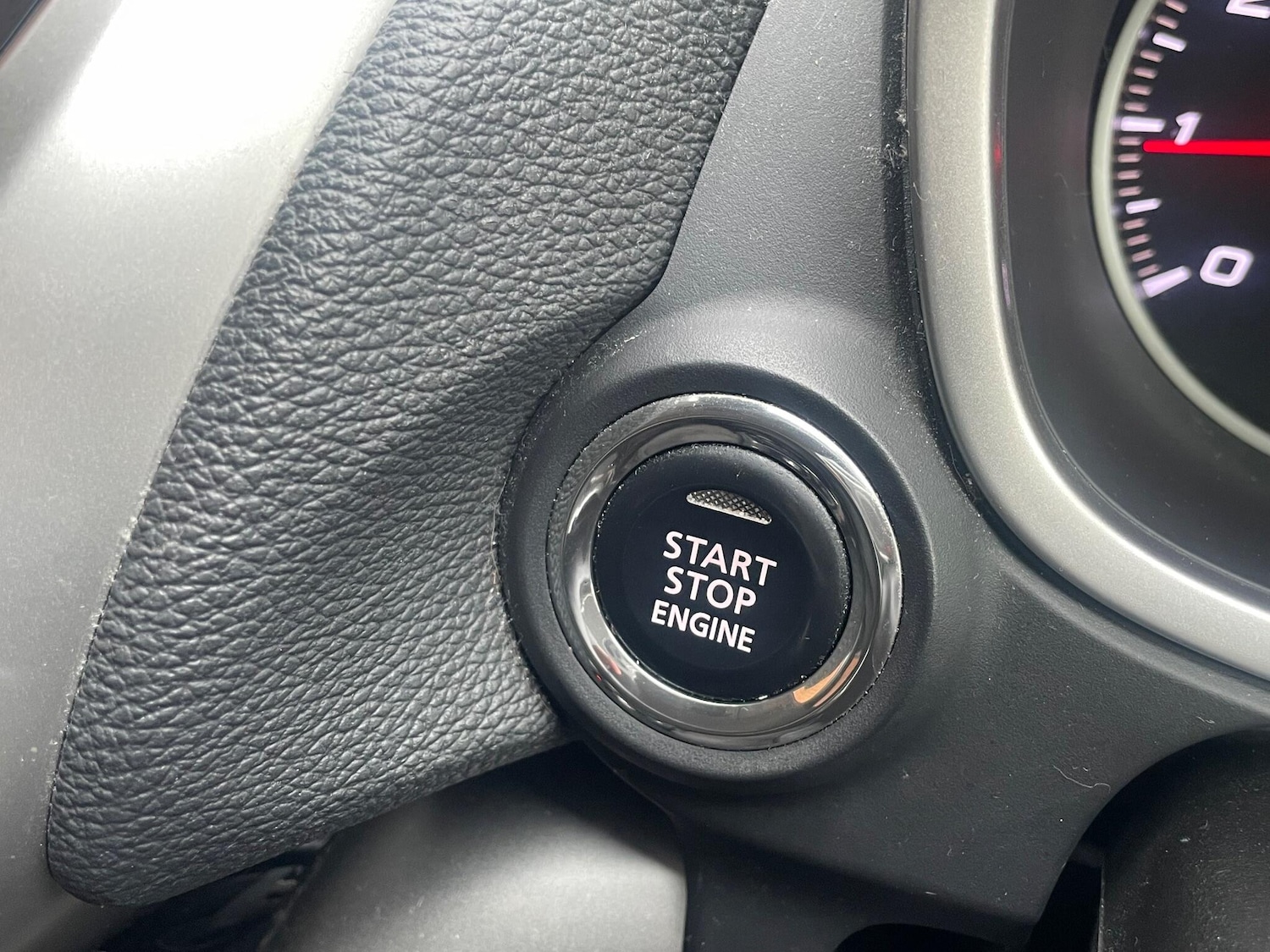 Used Mitsubishi Eclipse Cross 2018 for sale - 77162810: Photo 24