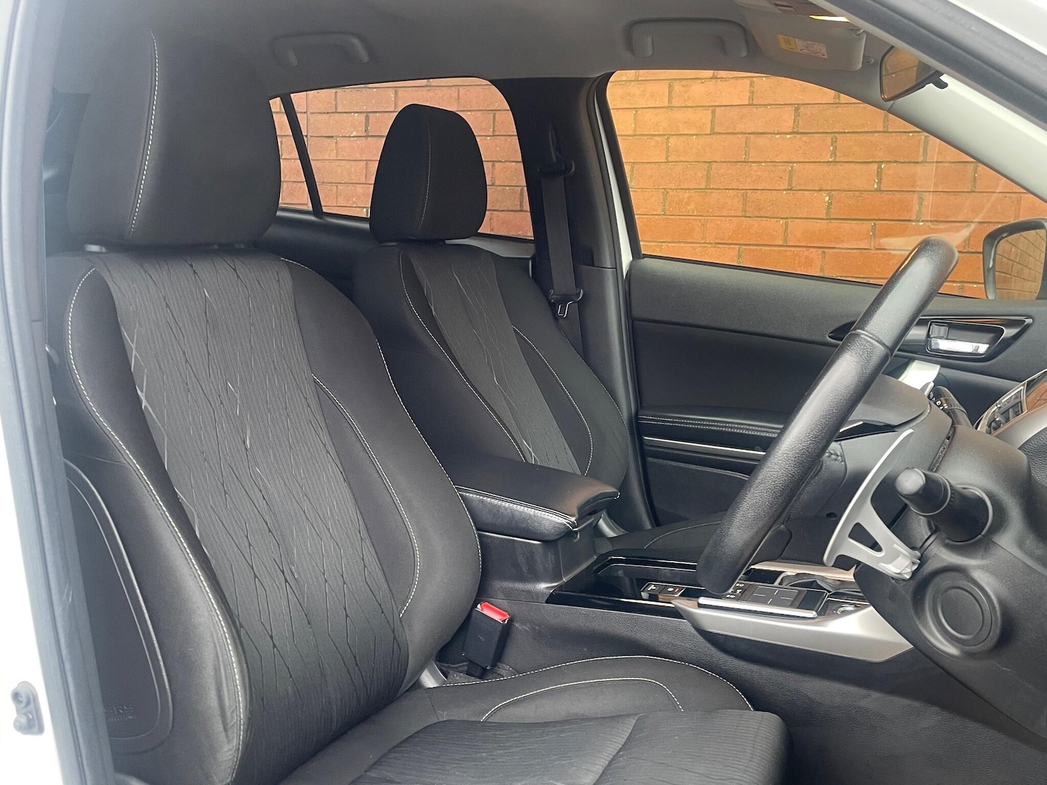 Used Mitsubishi Eclipse Cross 2018 for sale - 77162810: Photo 7