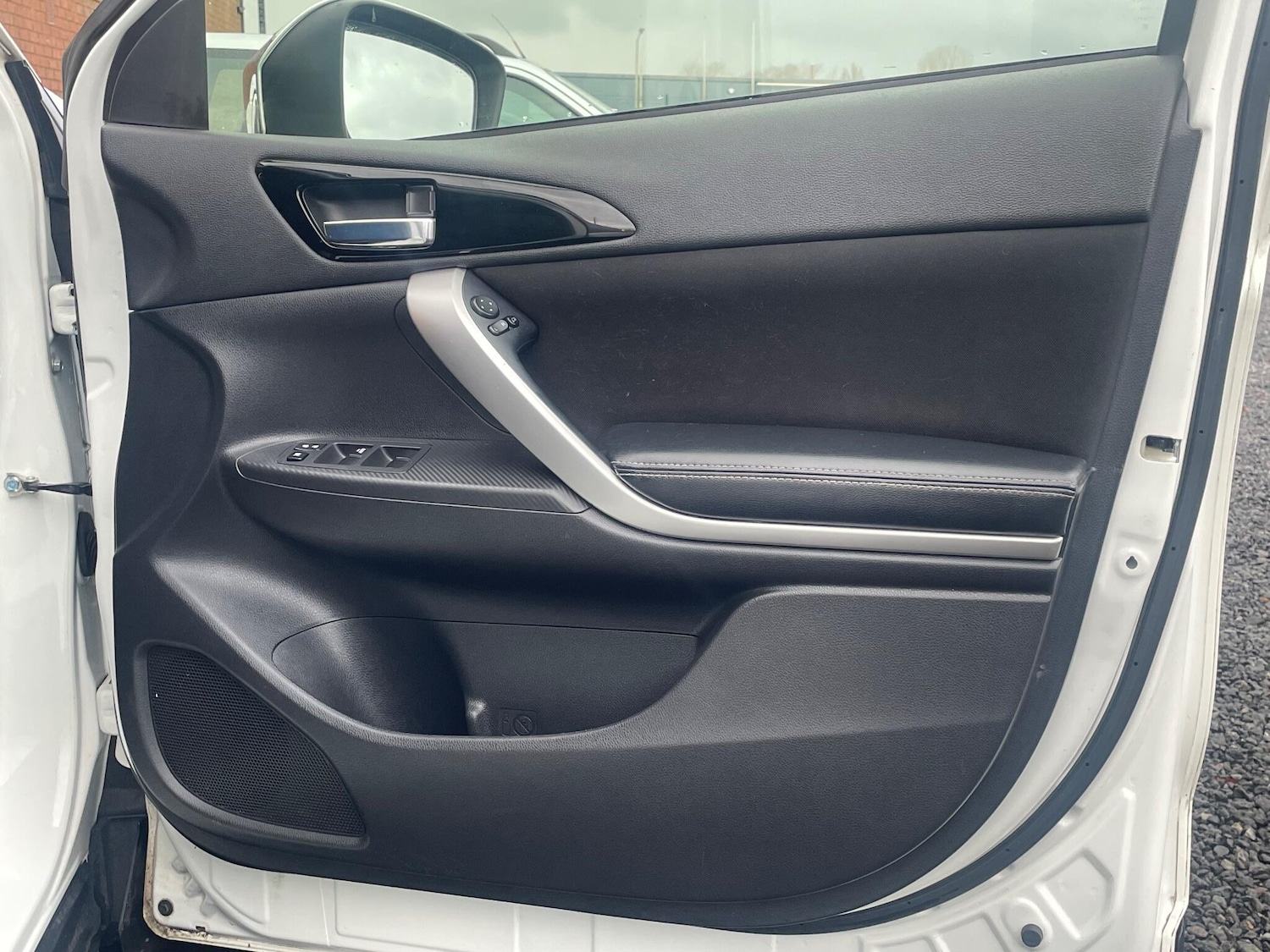 Used Mitsubishi Eclipse Cross 2018 for sale - 77162810: Photo 9