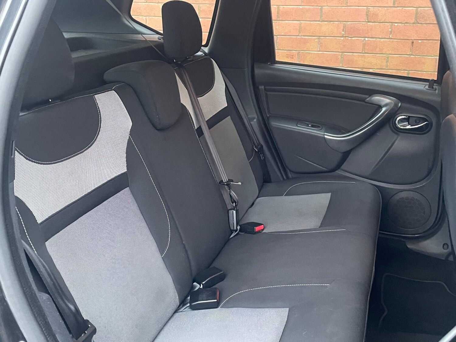 Used Dacia Duster 2018 for sale - 77670291: Photo 10