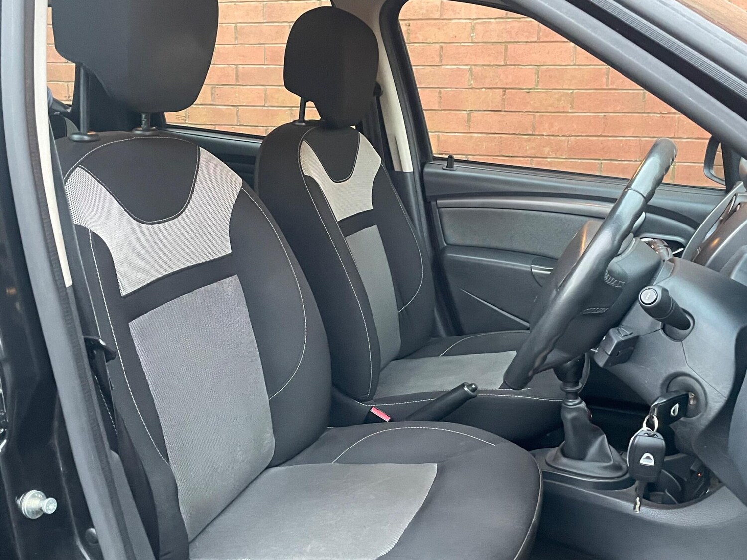 Used Dacia Duster 2018 for sale - 77670291: Photo 12