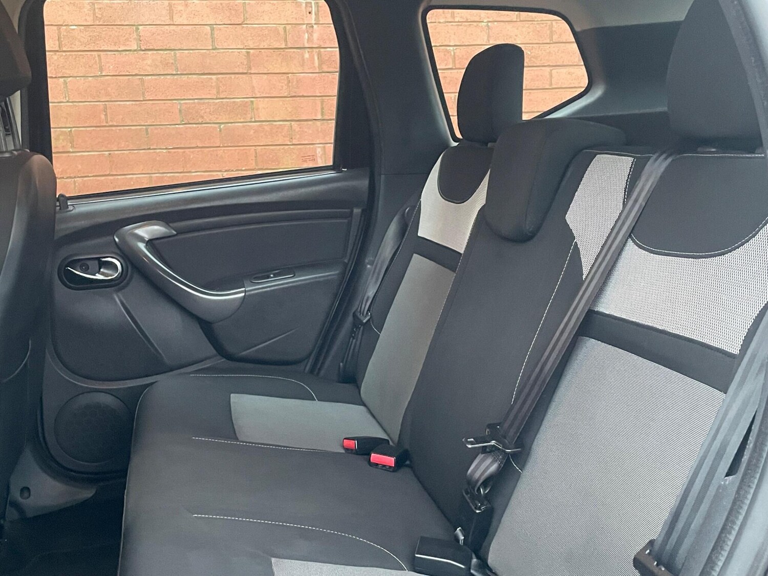 Used Dacia Duster 2018 for sale - 77670291: Photo 27