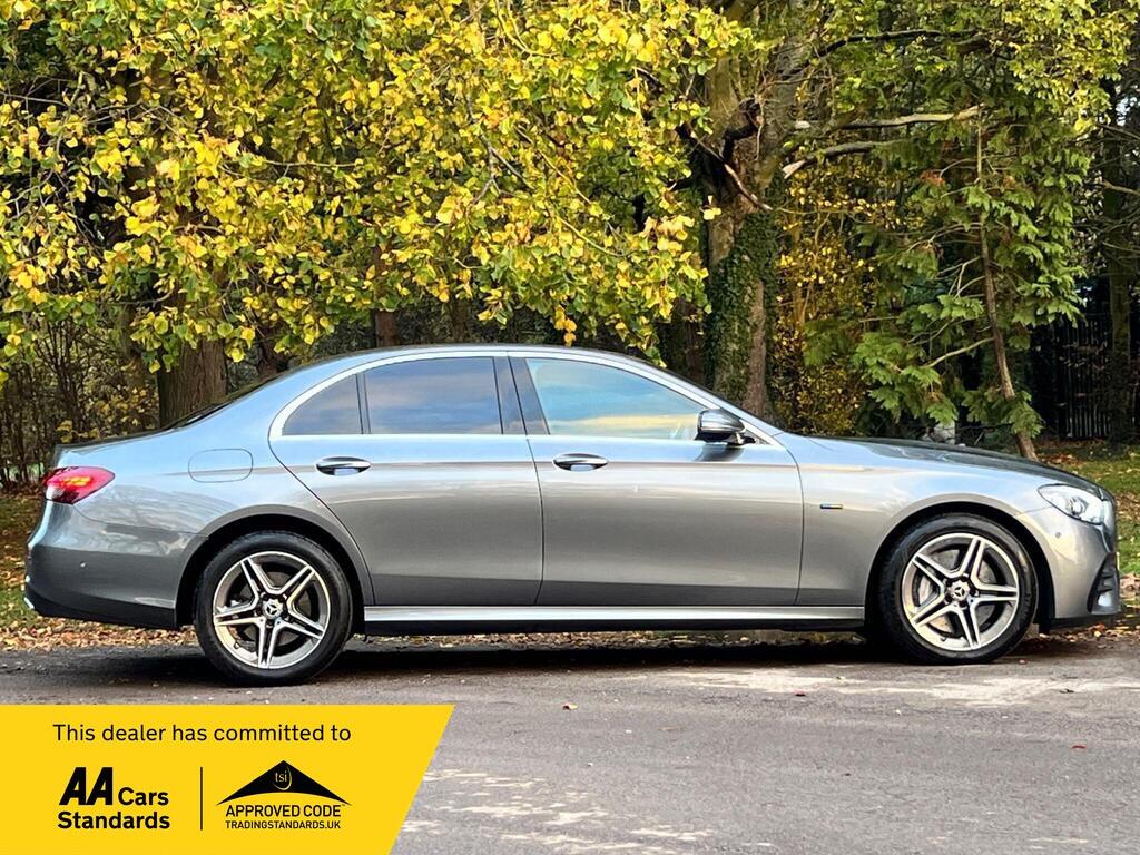 Used Mercedes-Benz E Class 2020 for sale - 76440431: Photo 2