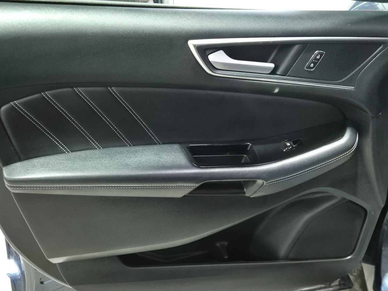 Used Ford Edge 2018 for sale - 77637937: Photo 33