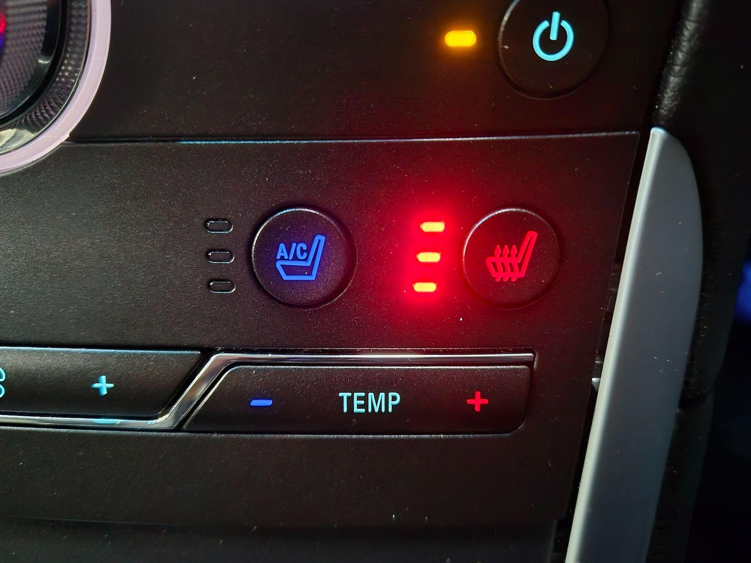 Used Ford Edge 2018 for sale - 77637937: Photo 41