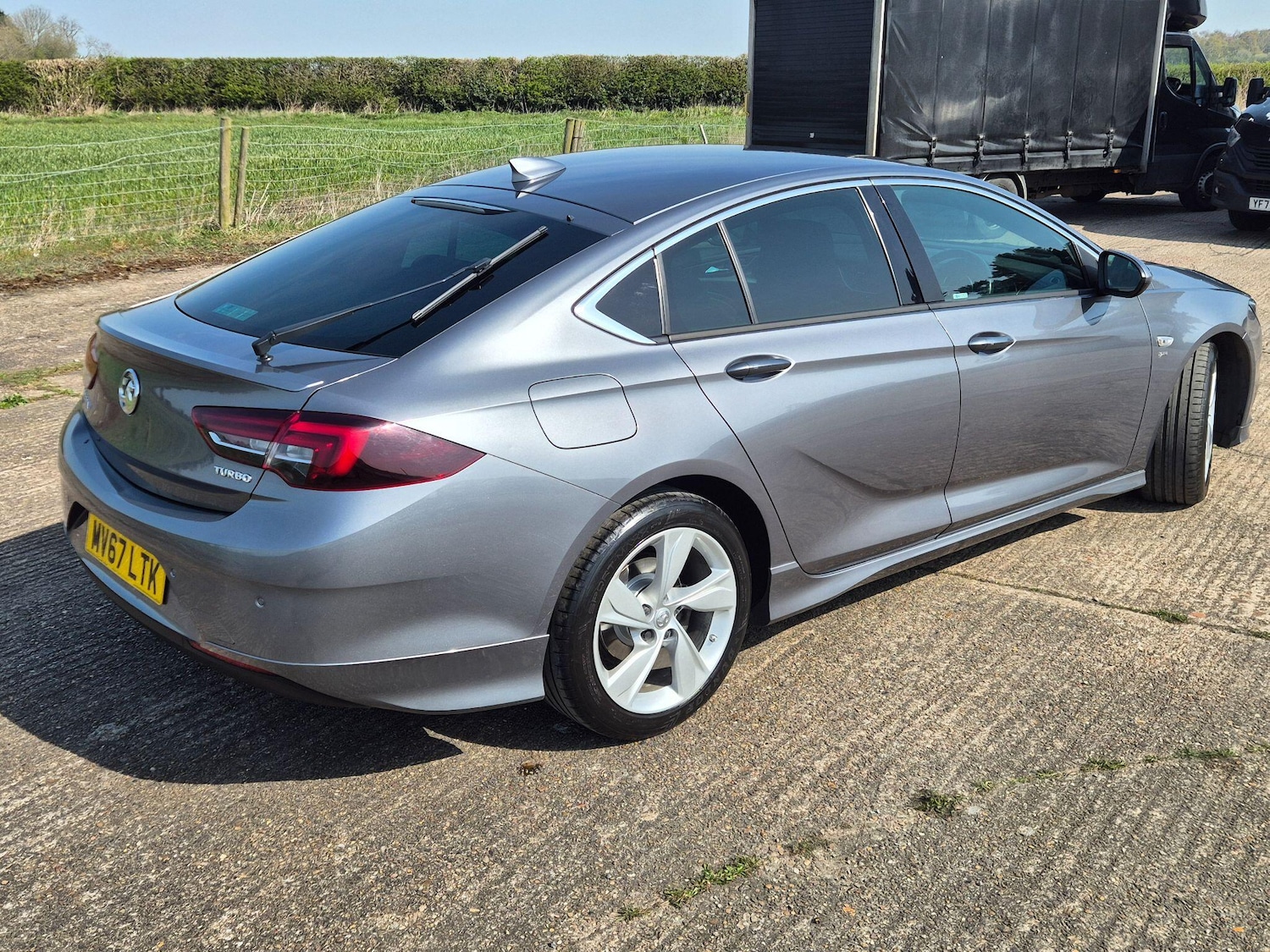 Used Vauxhall Insignia 2017 for sale - 78170636: Photo 11