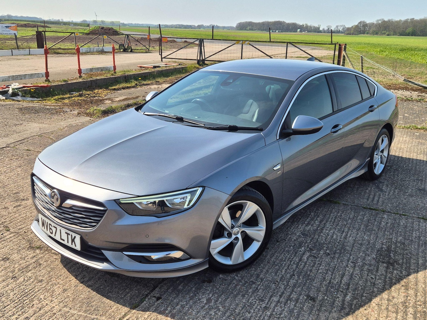 Used Vauxhall Insignia 2017 for sale - 78170636: Photo 17