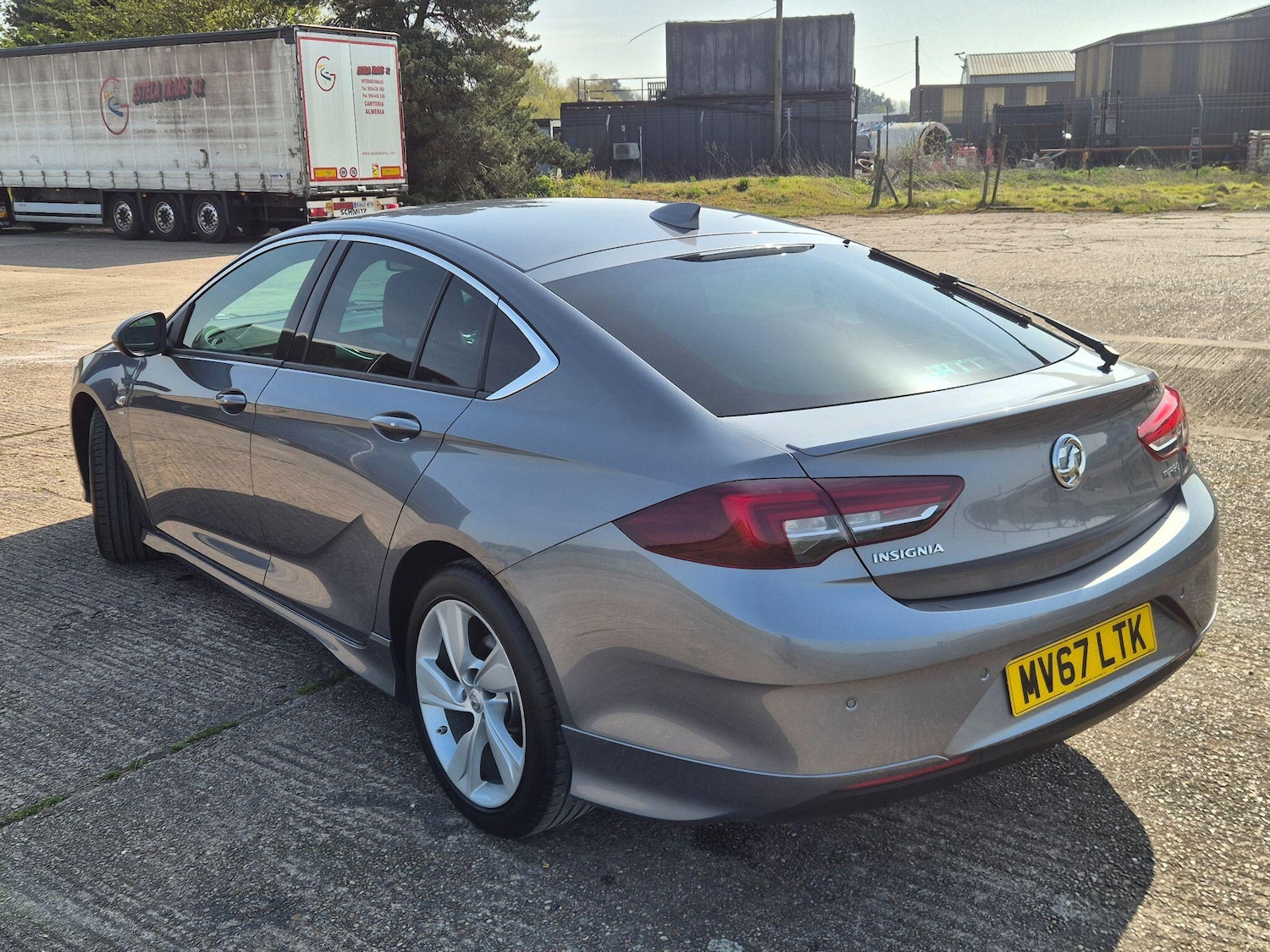Used Vauxhall Insignia 2017 for sale - 78170636: Photo 26