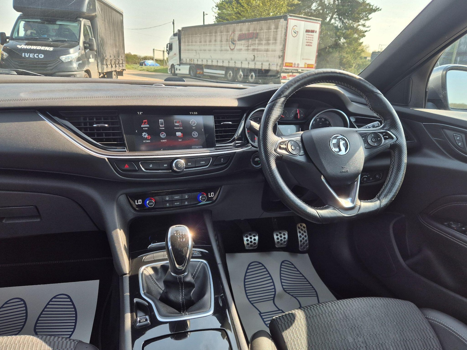 Used Vauxhall Insignia 2017 for sale - 78170636: Photo 28