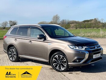 Used Mitsubishi Outlander 2017 for sale - 78115256: Photo
