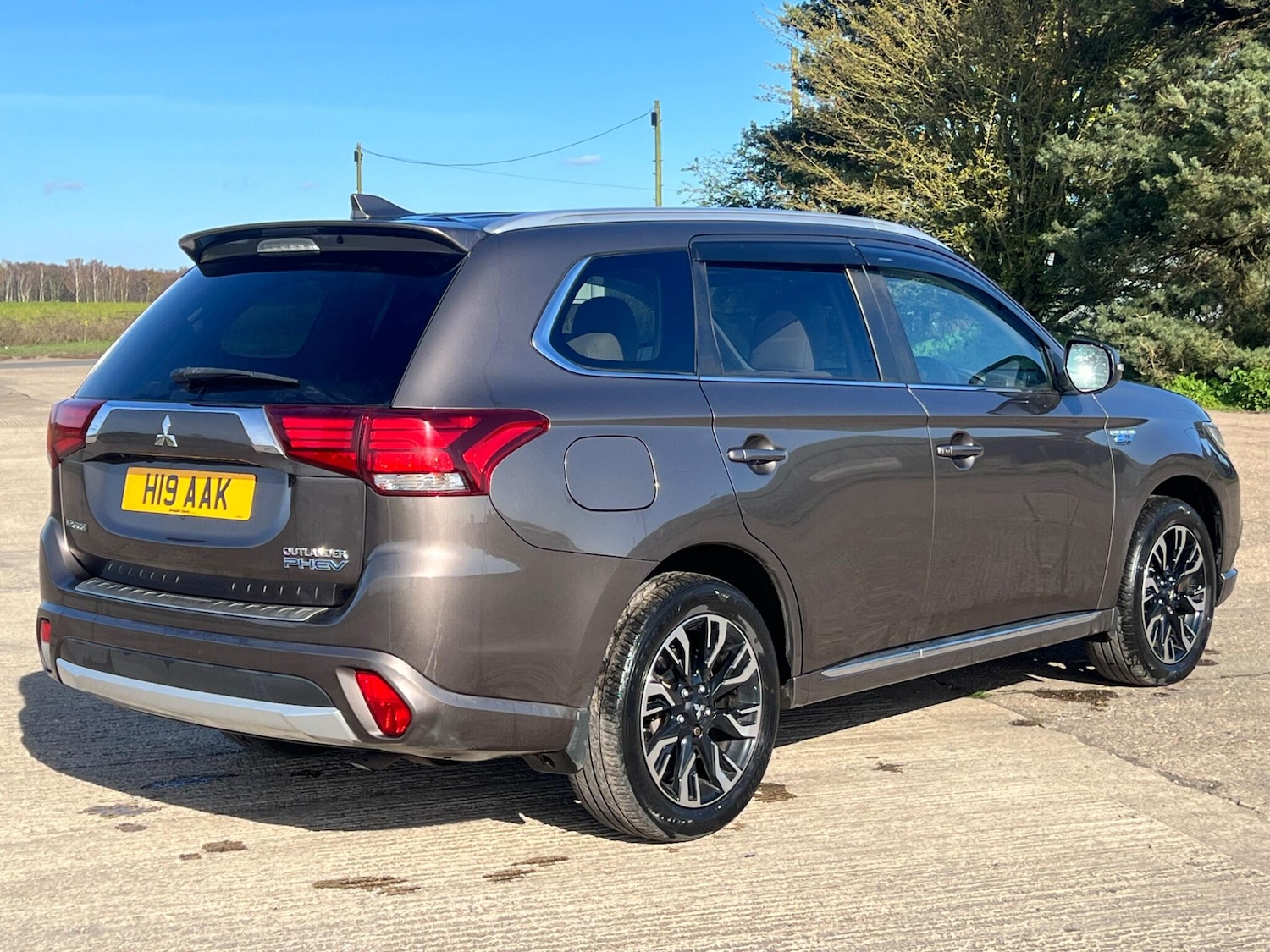Used Mitsubishi Outlander 2017 for sale - 78115256: Photo 4