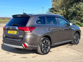 Used Mitsubishi Outlander 2017 for sale - 78115256: Photo
