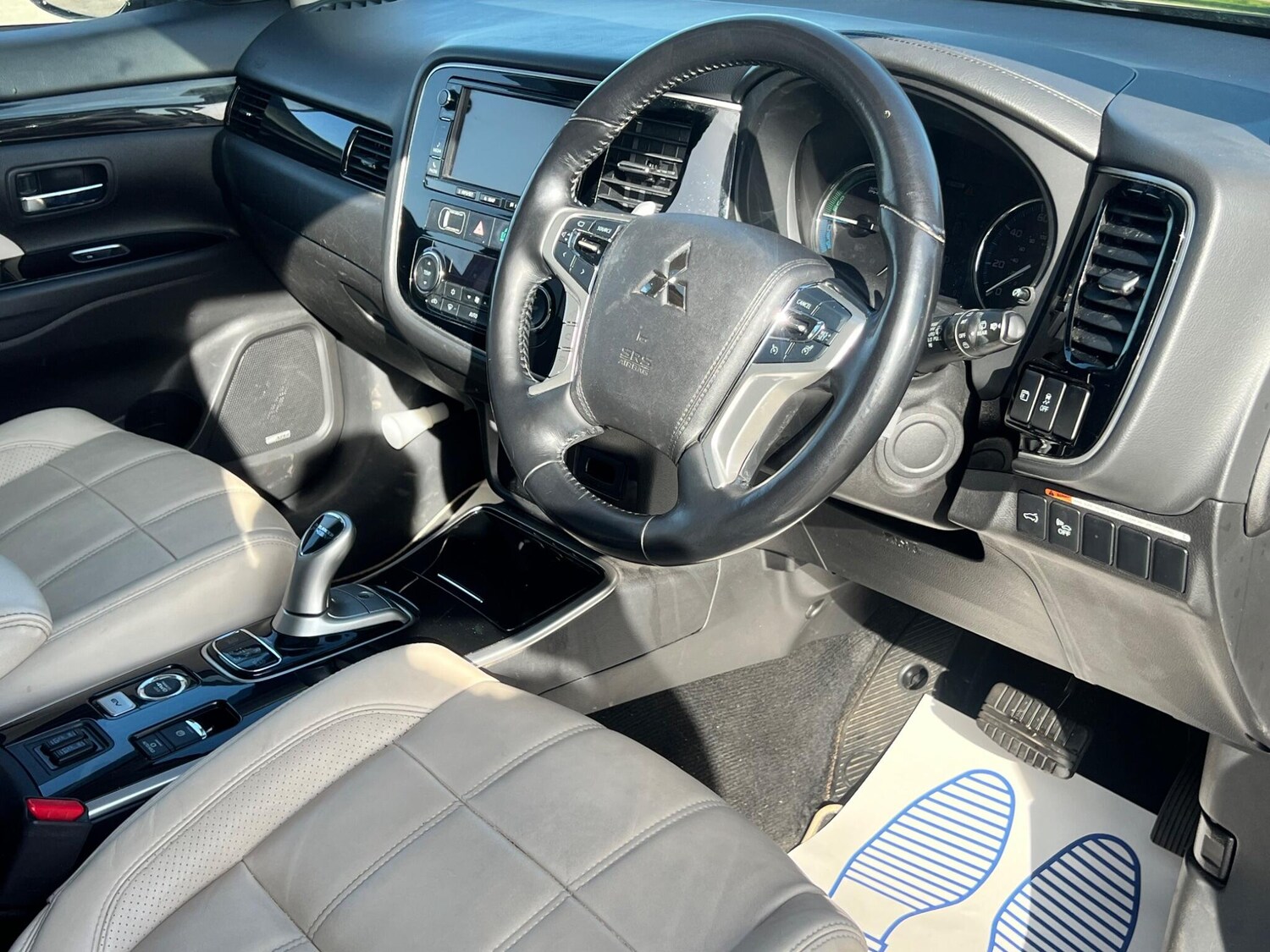 Used Mitsubishi Outlander 2017 for sale - 78115256: Photo 6