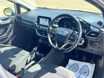 Used Ford Fiesta 2017 for sale - 78741093: Photo