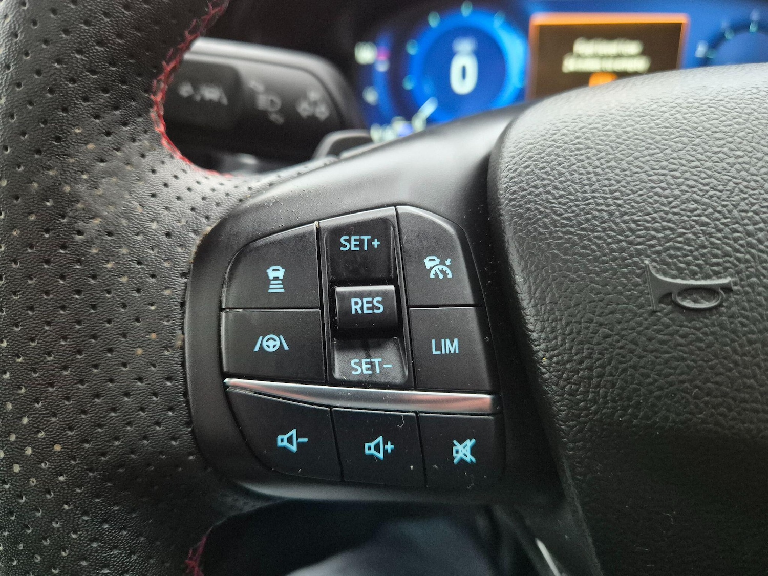 Used Ford Focus 2023 for sale - 77040108: Photo 27