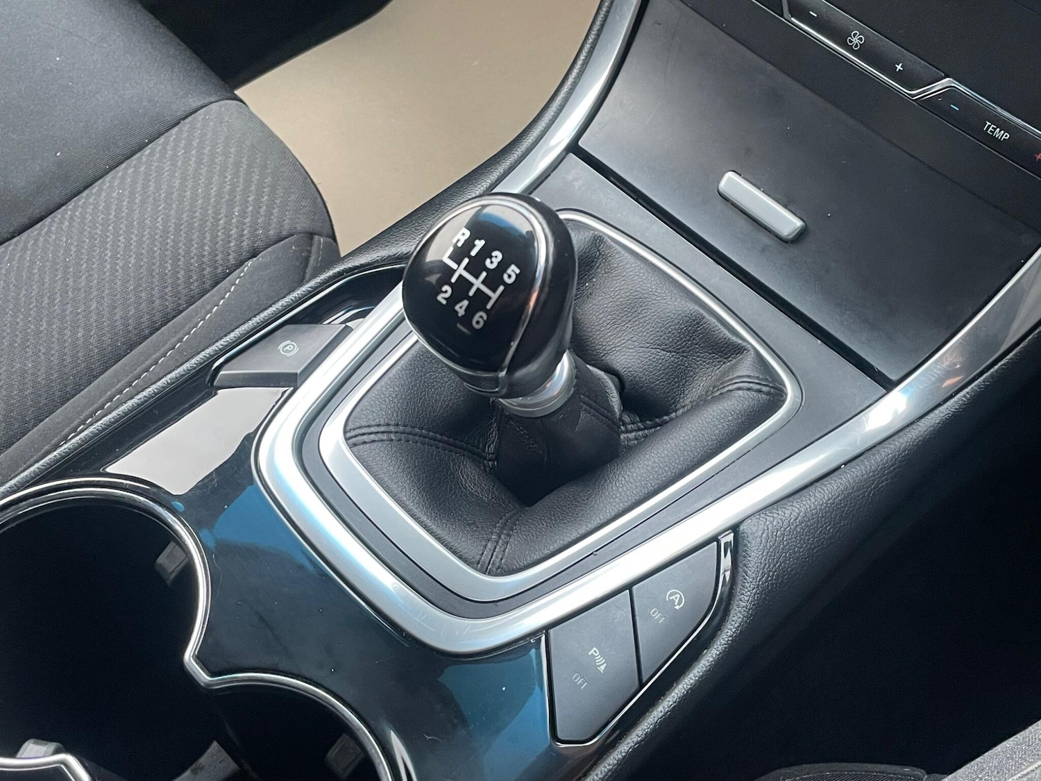 Used Ford Edge 2017 for sale - 78100875: Photo 39