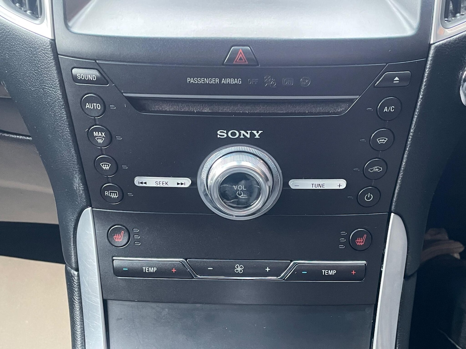 Used Ford Edge 2017 for sale - 78100875: Photo 40