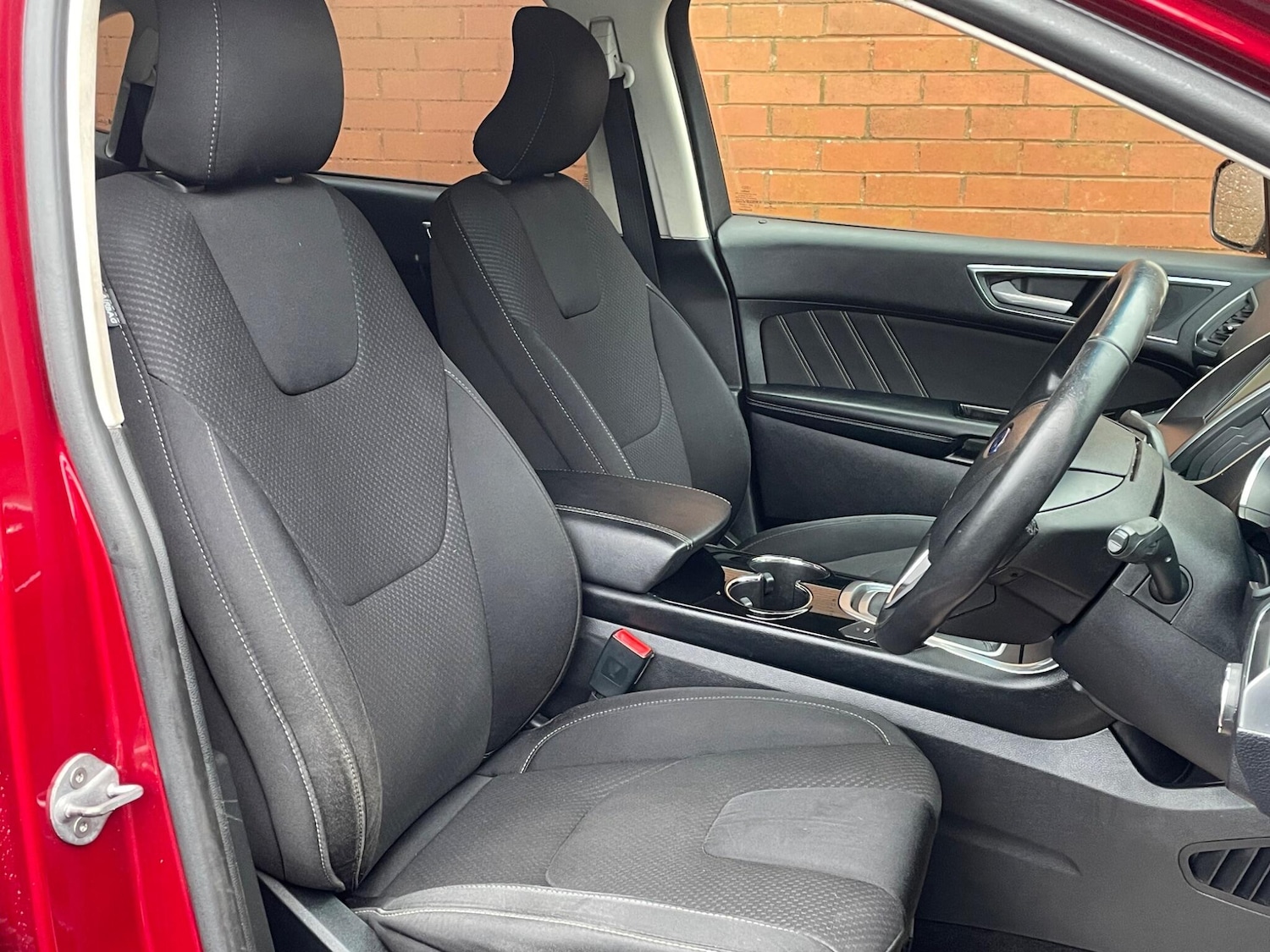 Used Ford Edge 2017 for sale - 78100875: Photo 6