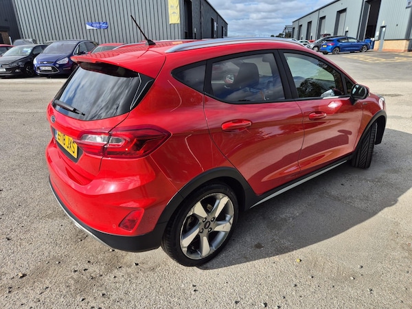 Used Ford Fiesta 2018 for sale - 76215691: Photo 15