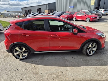 Used Ford Fiesta 2018 for sale - 76215691: Photo 2