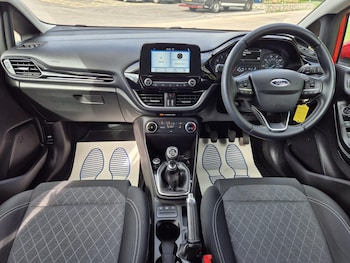 Used Ford Fiesta 2018 for sale - 76215691: Photo 4