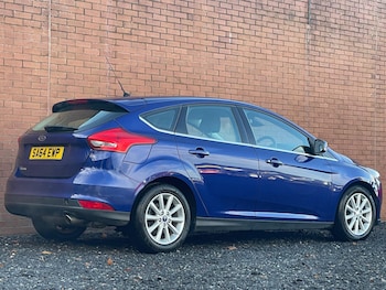 Used Ford Focus 2015 for sale - 76728239: Photo