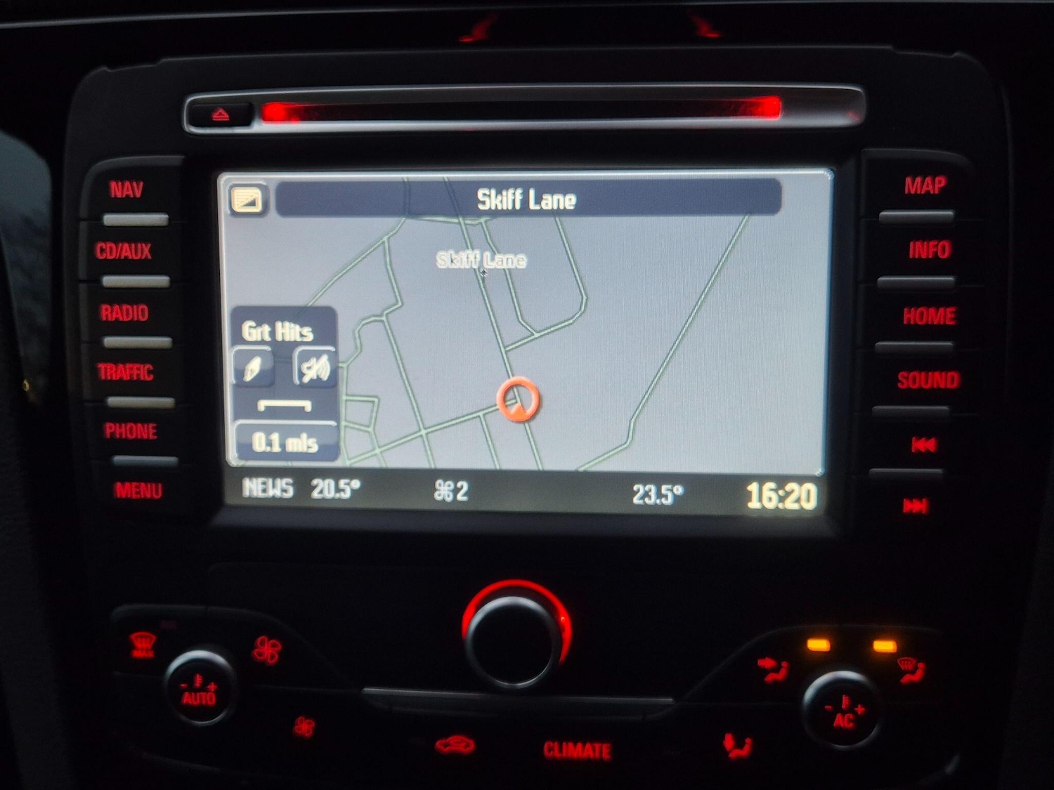 Used Ford S-Max 2014 for sale - 76513471: Photo 26