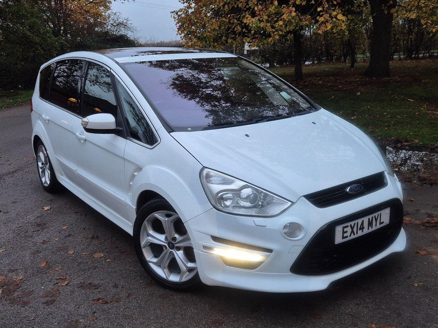 Used Ford S-Max 2014 for sale - 76513471: Photo 5