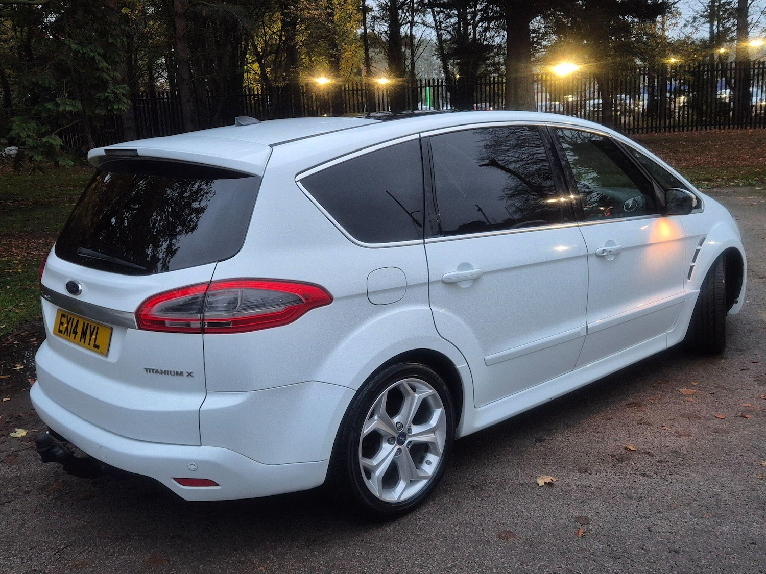 Used Ford S-Max 2014 for sale - 76513471: Photo 7