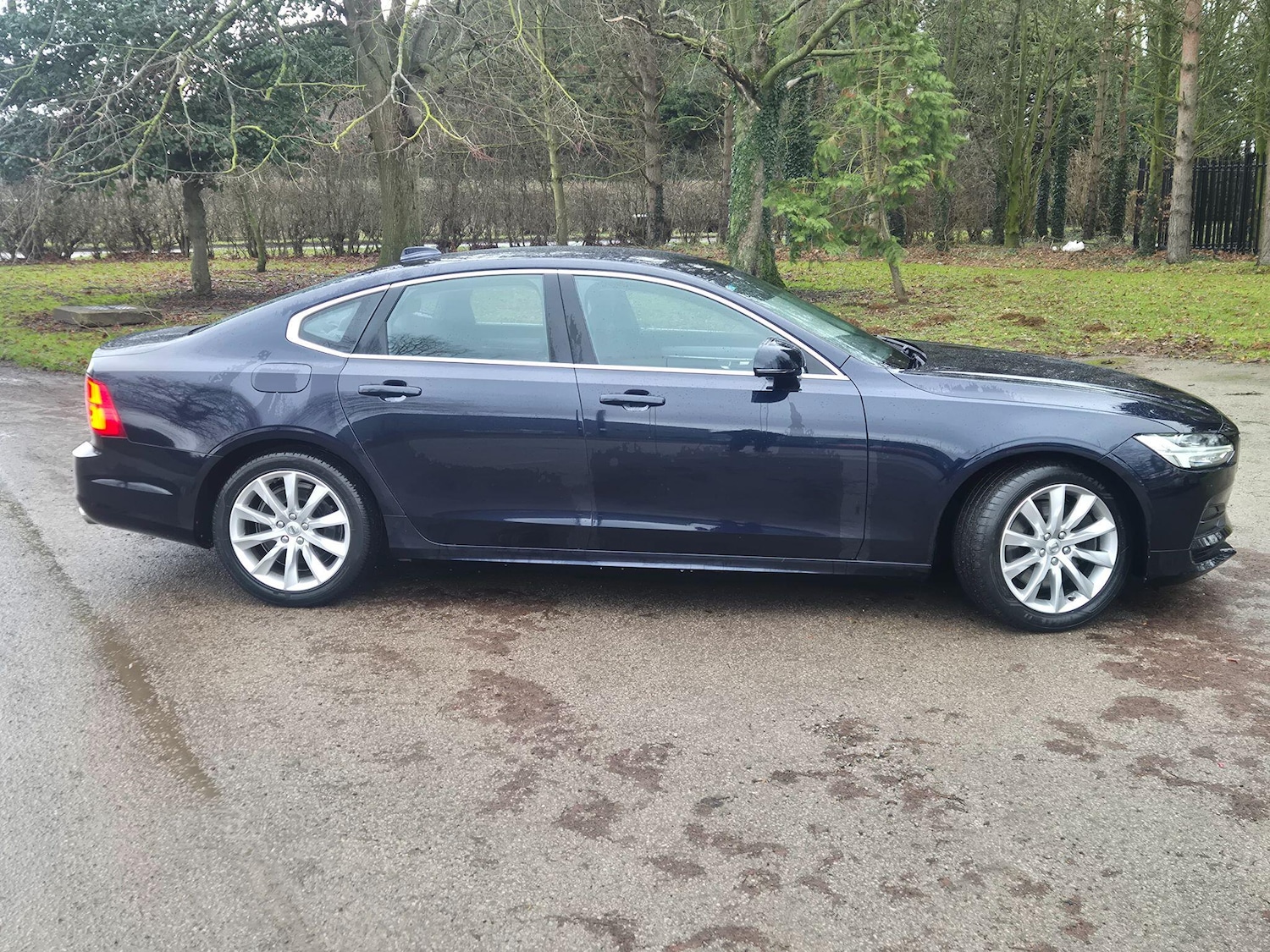 Used Volvo S90 2019 for sale - 77155479: Photo 5