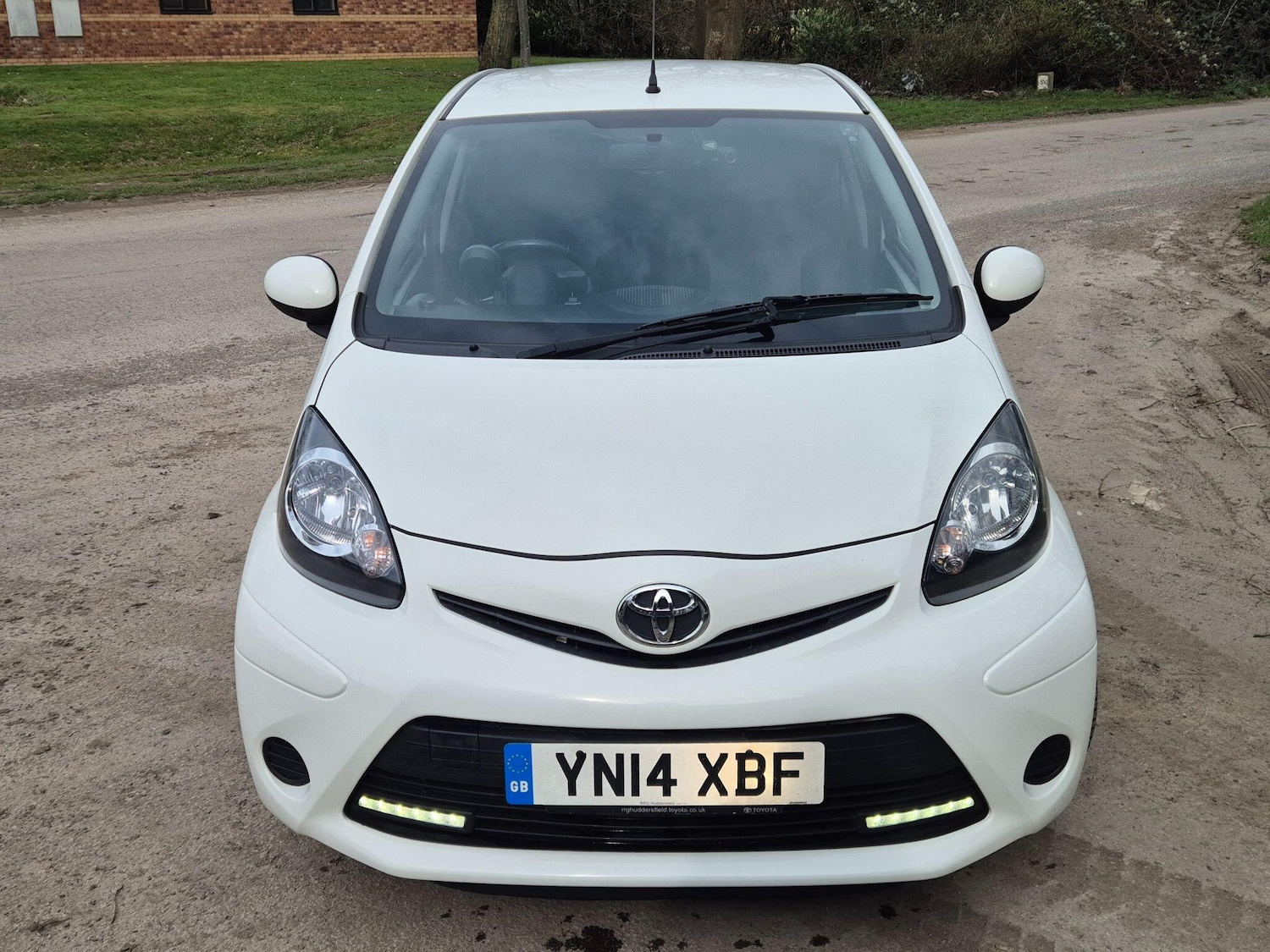 Used Toyota AYGO 2014 for sale - 77853610: Photo 15