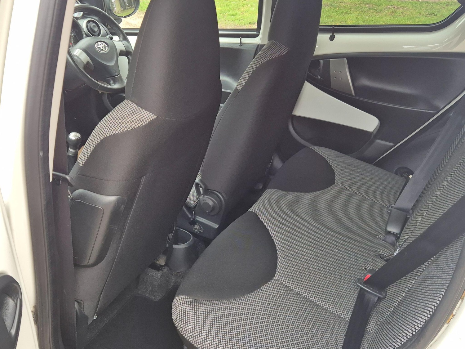 Used Toyota AYGO 2014 for sale - 77853610: Photo 22