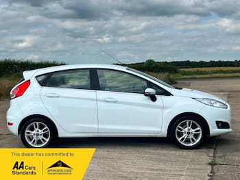 Used Ford Fiesta 2015 for sale - 79621882: Photo