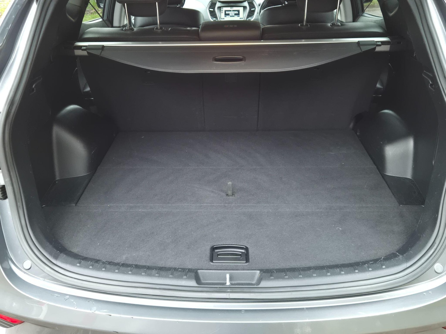 Used Hyundai Santa Fe 2017 for sale - 77376997: Photo 15