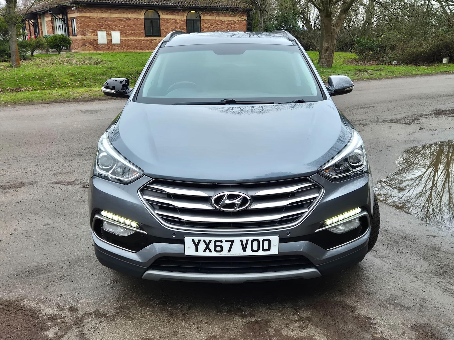 Used Hyundai Santa Fe 2017 for sale - 77376997: Photo 19