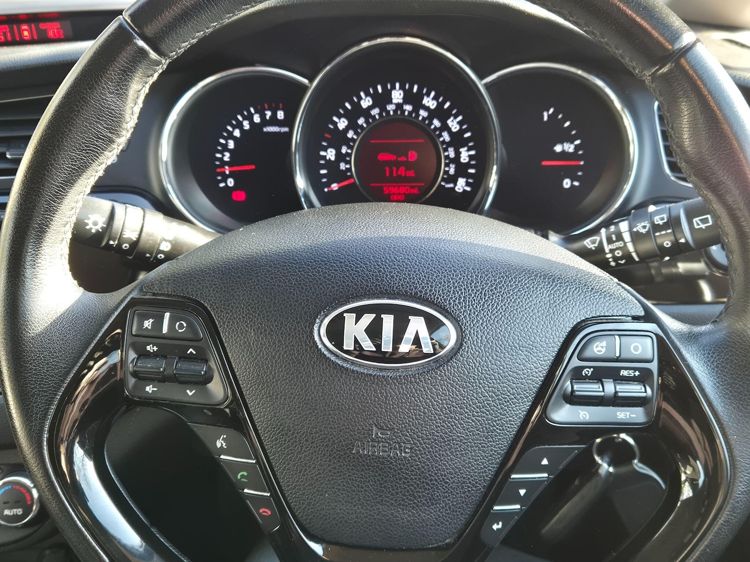 Used Kia Ceed 2015 for sale - 77753286: Photo 14