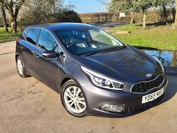 Used Kia Ceed 2015 for sale - 77753286: Photo