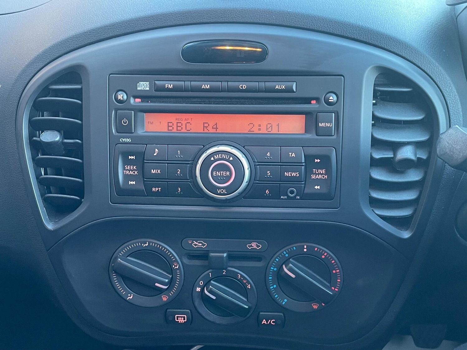 Used Nissan Juke 2014 for sale - 76743442: Photo 18