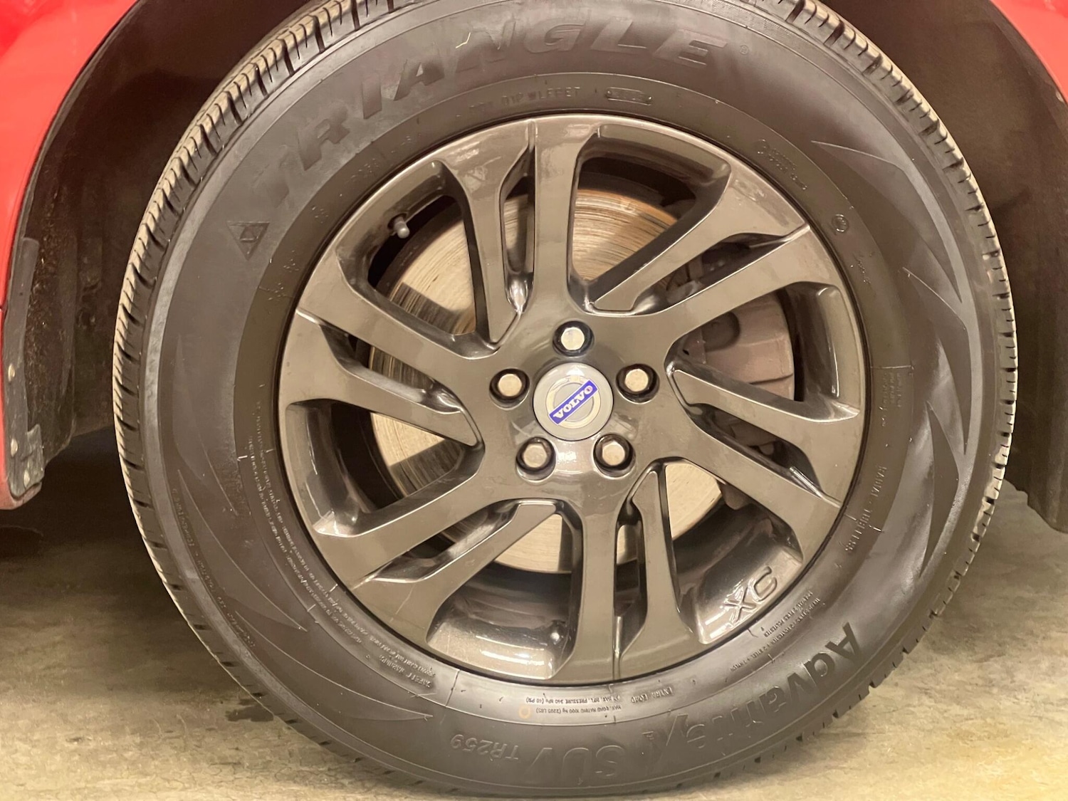 Used Volvo XC60 2014 for sale - 76728636: Photo 11