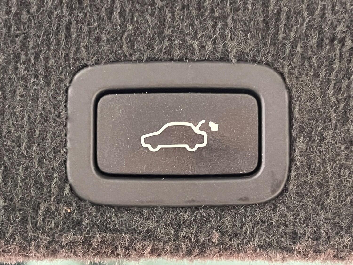 Used Volvo XC60 2014 for sale - 76728636: Photo 14