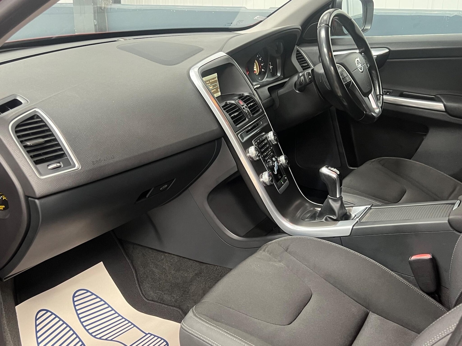 Used Volvo XC60 2014 for sale - 76728636: Photo 24