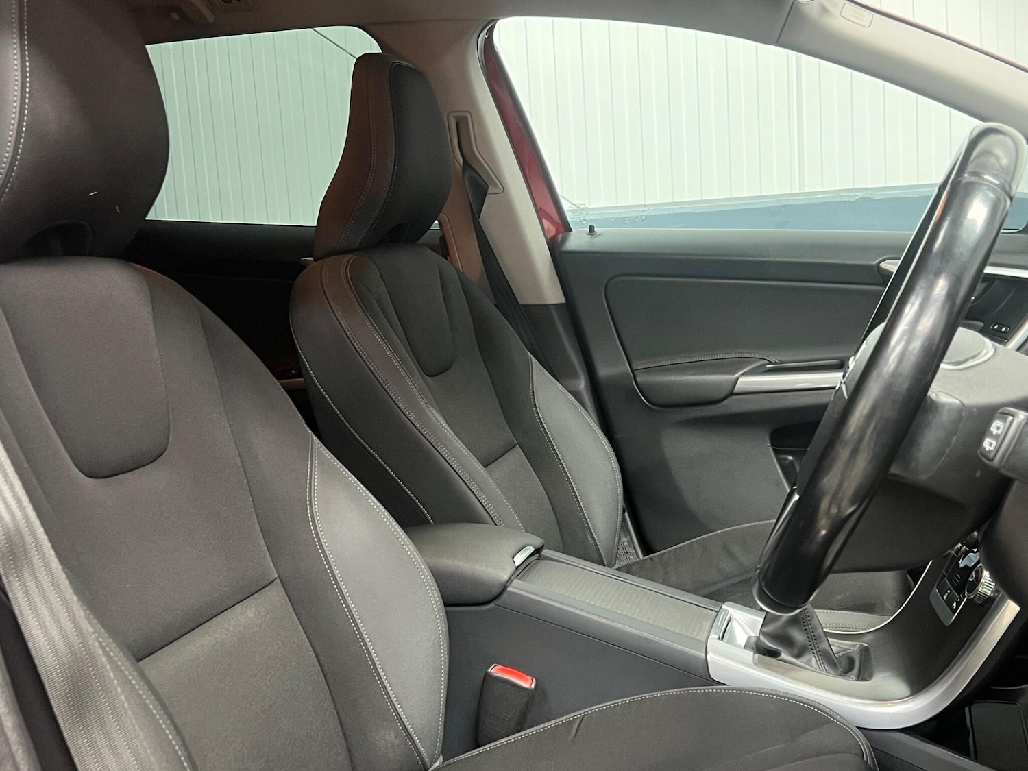 Used Volvo XC60 2014 for sale - 76728636: Photo 5