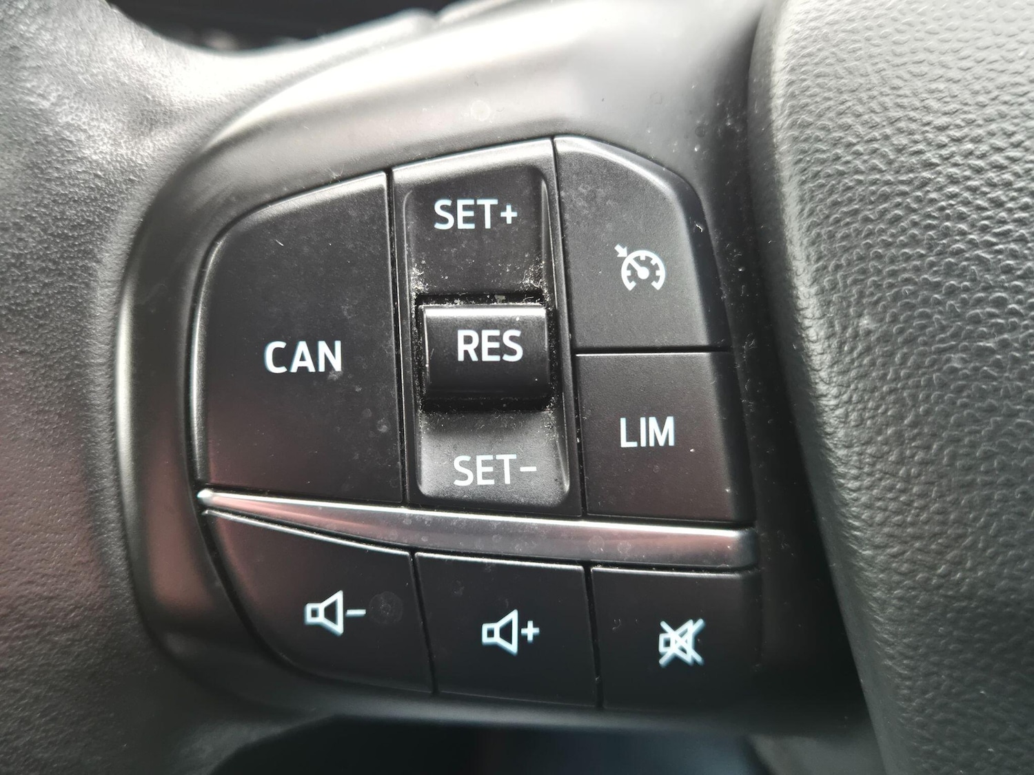 Used Ford Fiesta 2018 for sale - 77599085: Photo 30