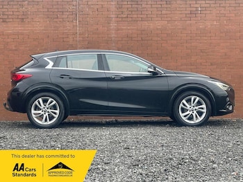 Used Infiniti Q30 2016 for sale - 76572309: Photo