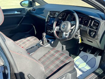 Used Volkswagen Golf 2019 for sale - 78362069: Photo